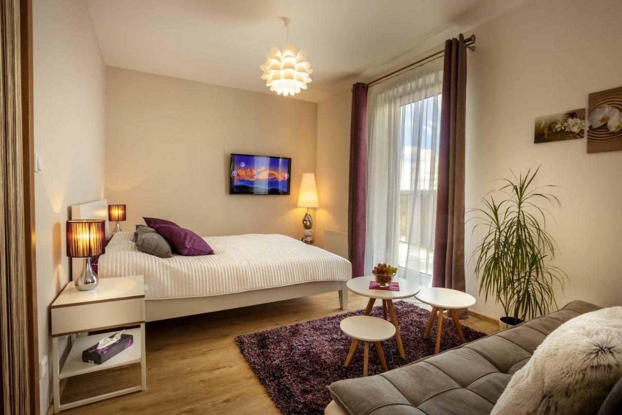 Luxurious, Lovely And Romantic Apartment In Tábor Exterior foto